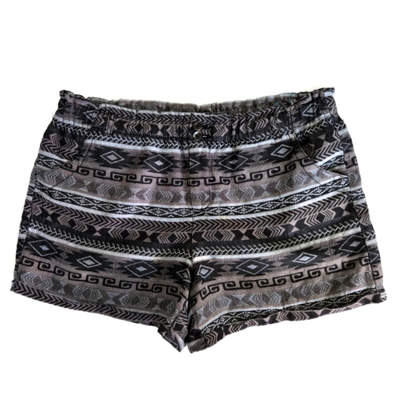 Maurices Aztec Southwestern Boho Artsy Dressy Shorts - Picture 9 of 9